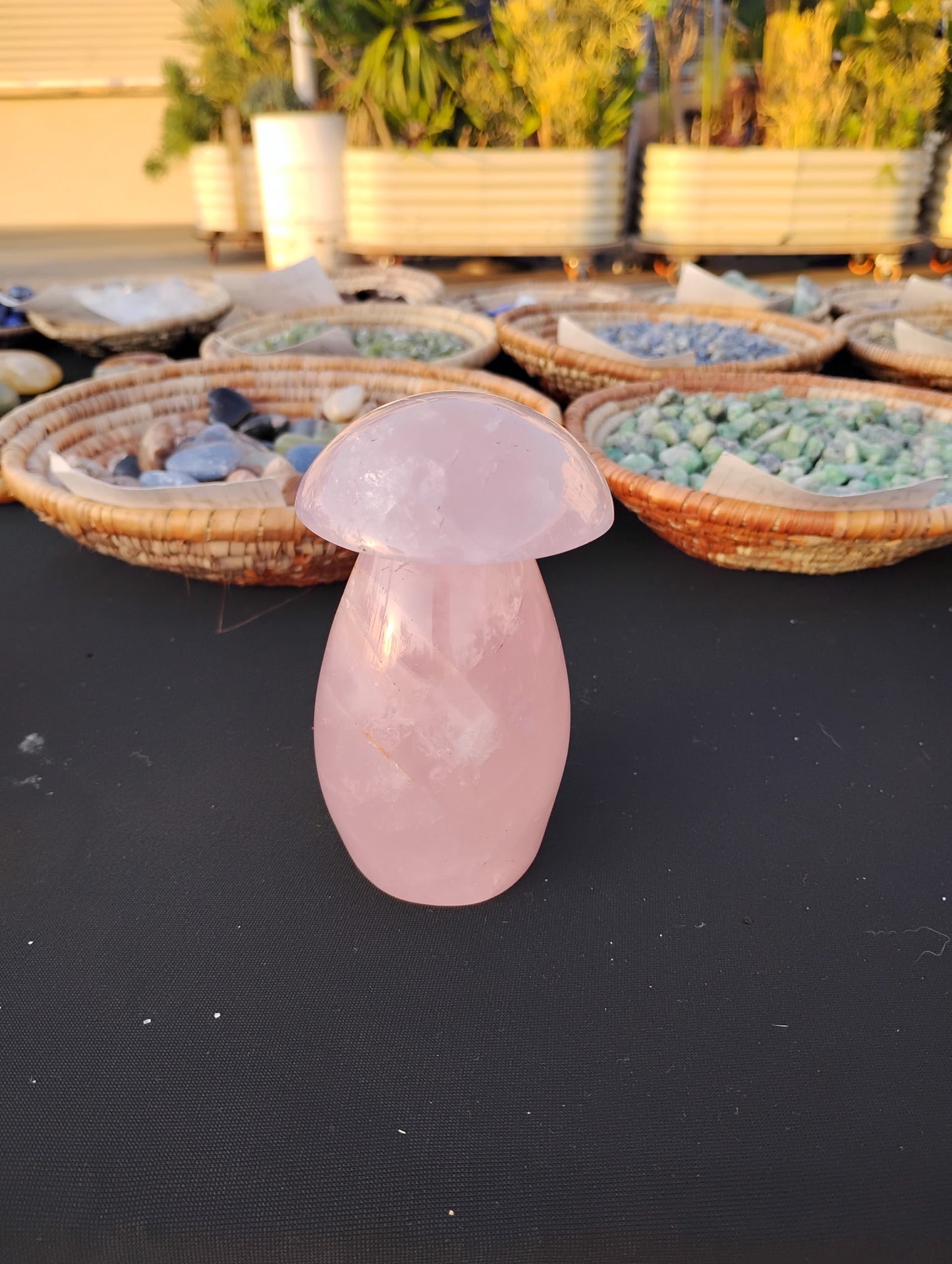 Rose quartz mushroom